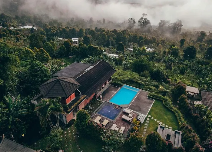 Menir Villa Munduk