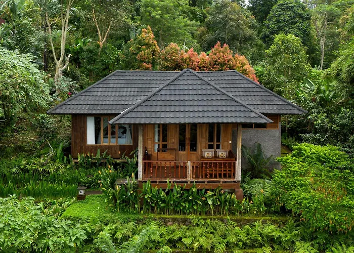 Menir * Munduk